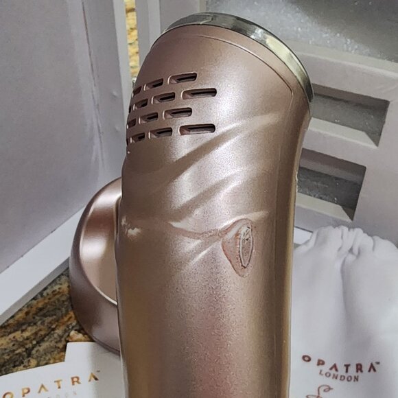 Opatra Synergy Rose LED Light Therapy + Heat Treatment - Picture 5 of 10